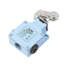 Image with no alt text