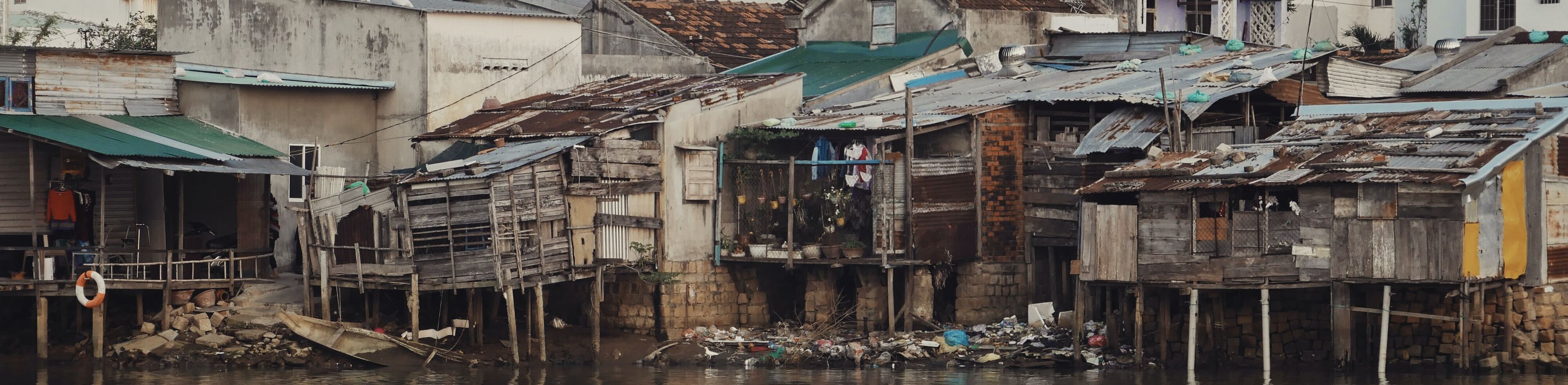Urban Poverty in Malanday's background image'
